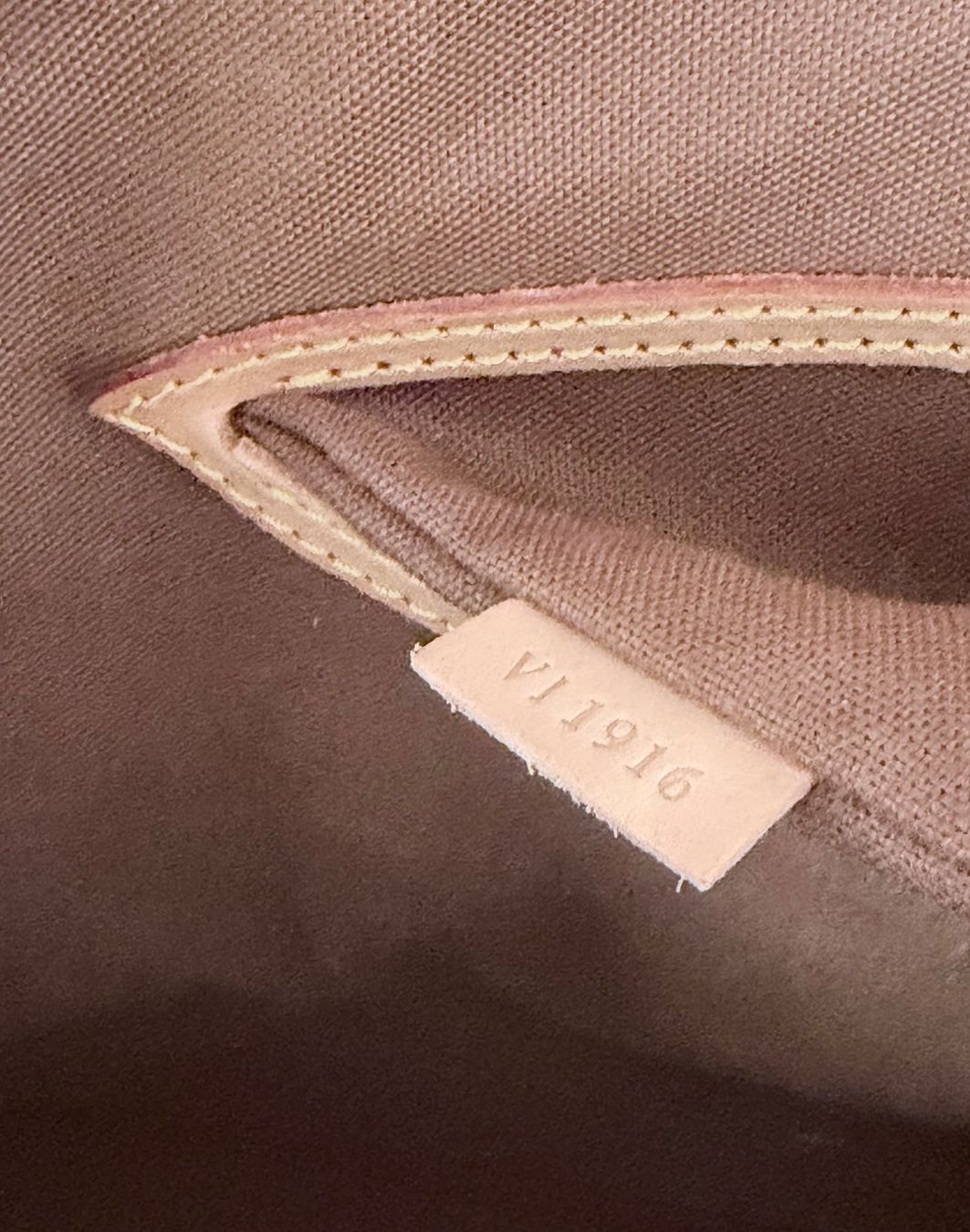 Louis Vuitton Taschen für Damen: Louis Vuitton Alma PM – Gebraucht aus Reinach AG von BisMad3 9