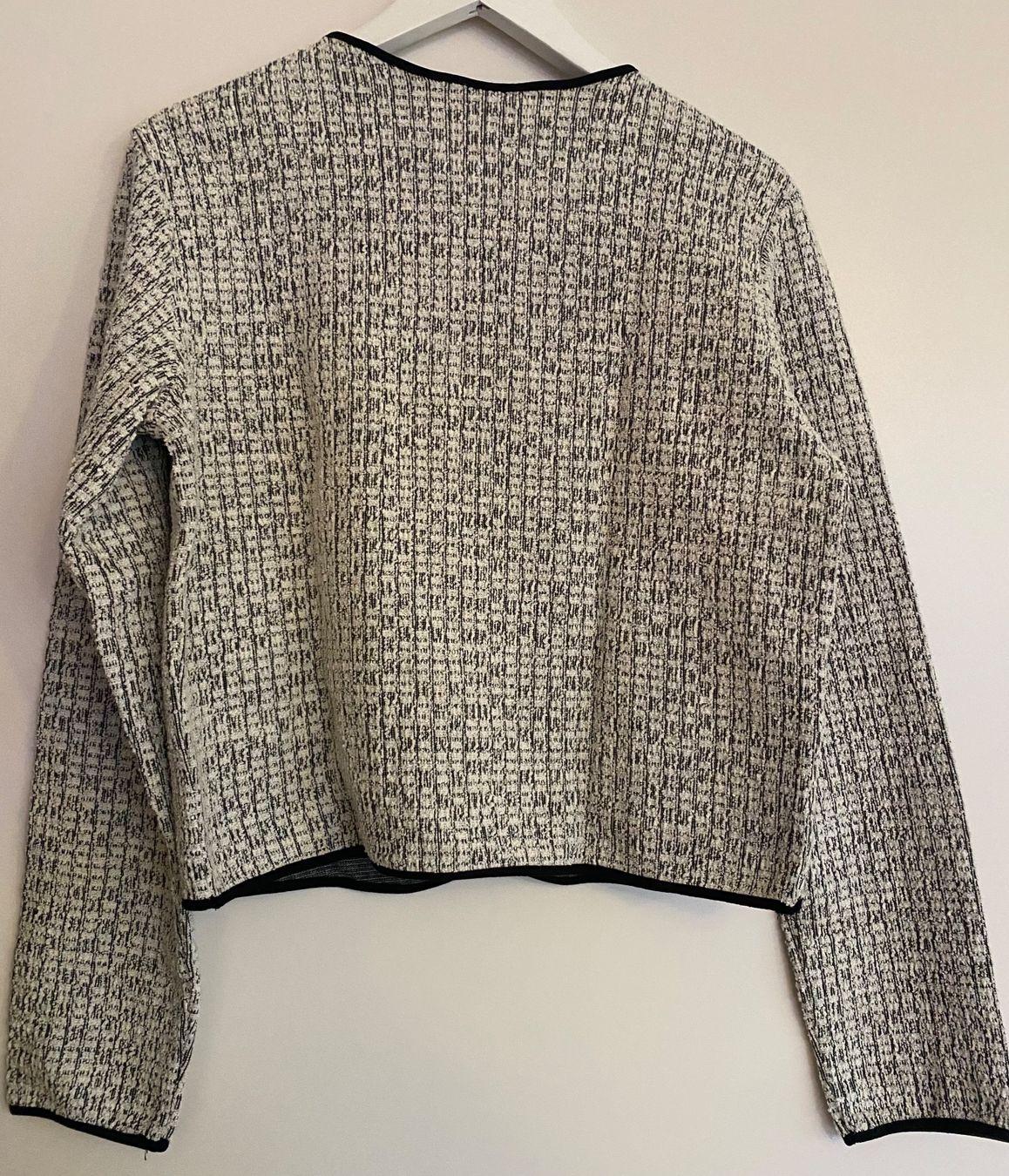 H&M Giacche: Jacke, Gr. M, in Eierschale/Schwarz – Usato da Zürich venduto da Maria2021 1