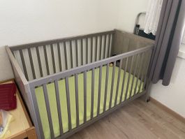 Gitterbett 