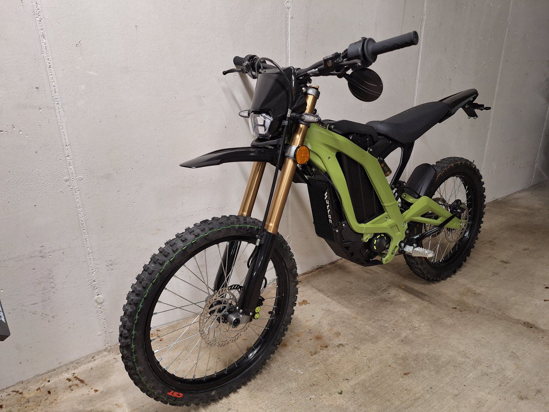 Sur-Ron Enduro: Surron Light Bee L1e 2025 – D'occasion à Uster par capmar 1