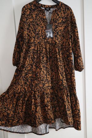Kleid, Avant Premiere, Gr. 34-36 / XS-S, NEU