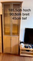 Vitrinenschrank