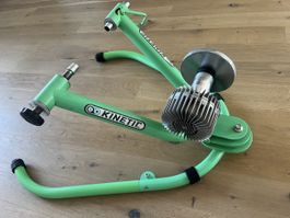 Kinetic Rock and Roll Bike Trainer good condition