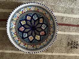 Handbemalter Keramikteller aus Nabeul – Orientalisches Mosai