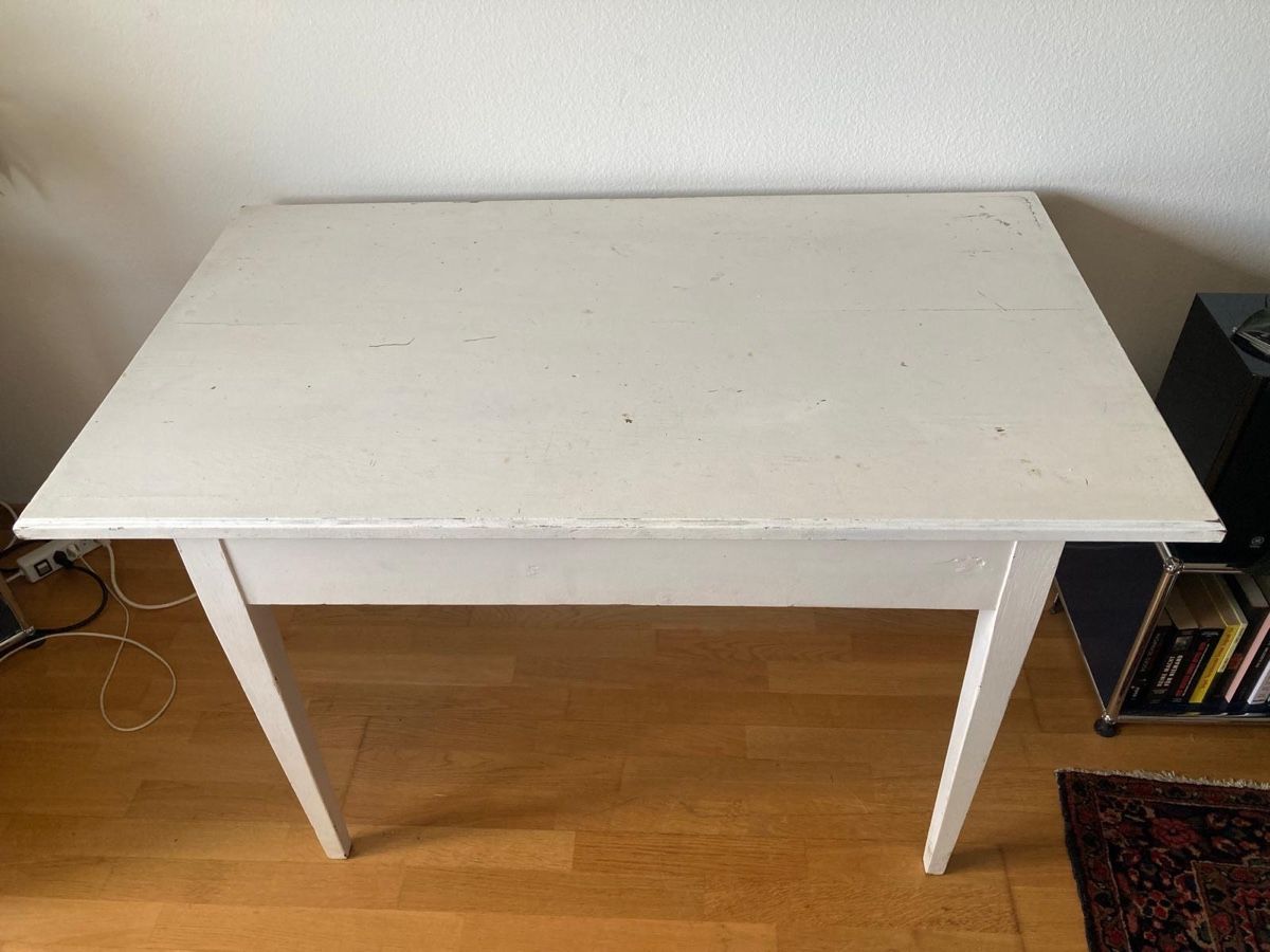Tavoli: Holztisch mit Schubladen – Usato da Zürich venduto da nathalie_r 1
