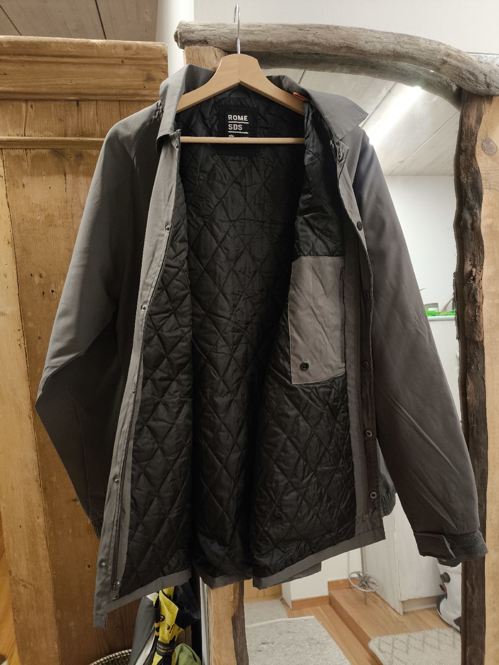 Giacche: Rome SDS Jacke Isolation Gr. L – Usato da Scuol venduto da Pisoc2019 2