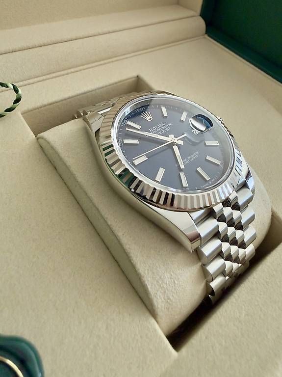 Rolex Uhren: *NEU* Rolex Datejust 41 Ref. 126334, Blau, Full Set – Neu (gemäss Beschreibung) aus Basel von ubsharing 3