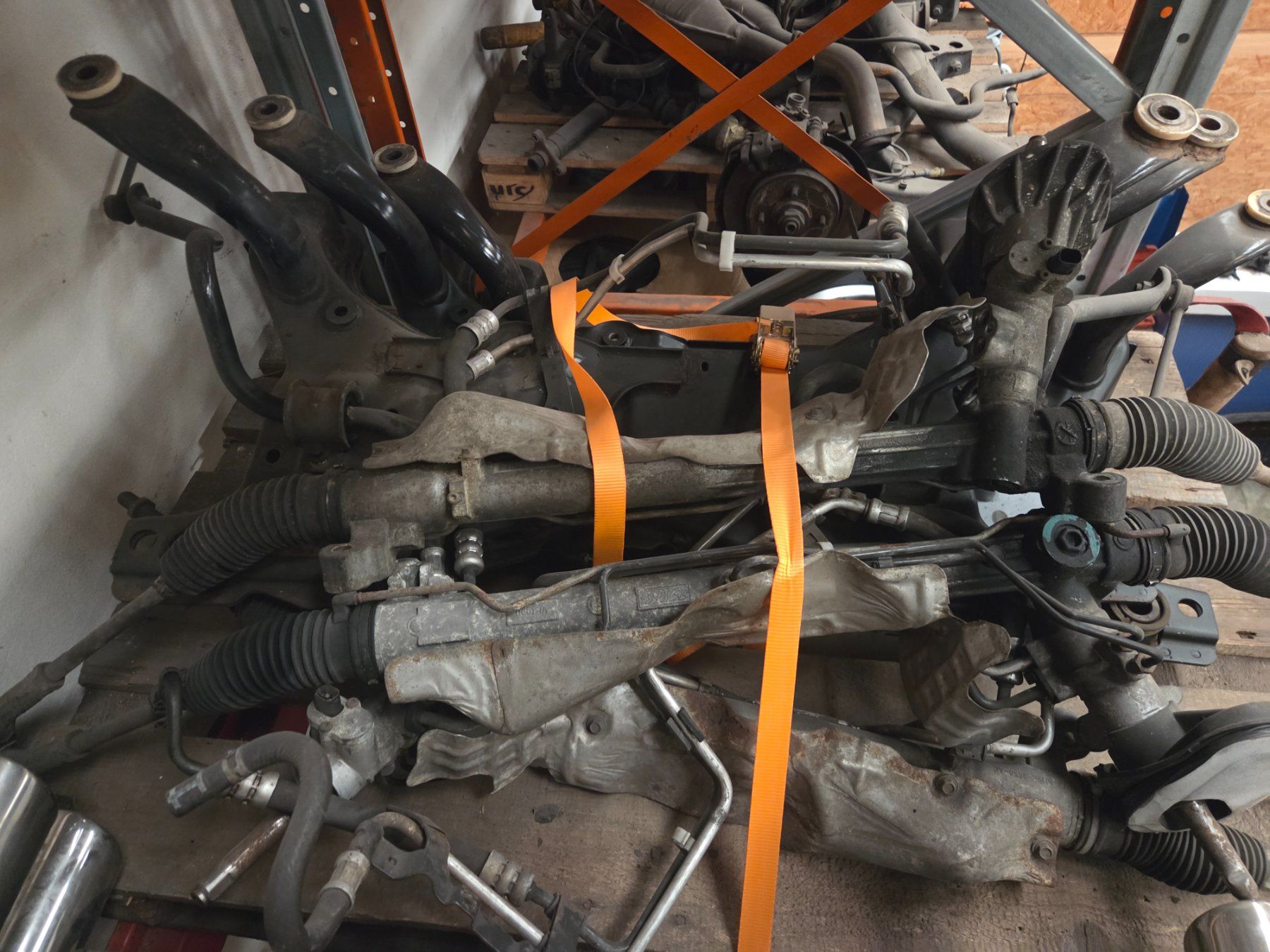 Ford Tutti pezzi di ricambio auto: Ford Focus Achsteile – Usato da Kriessern venduto da tracktool2521 1