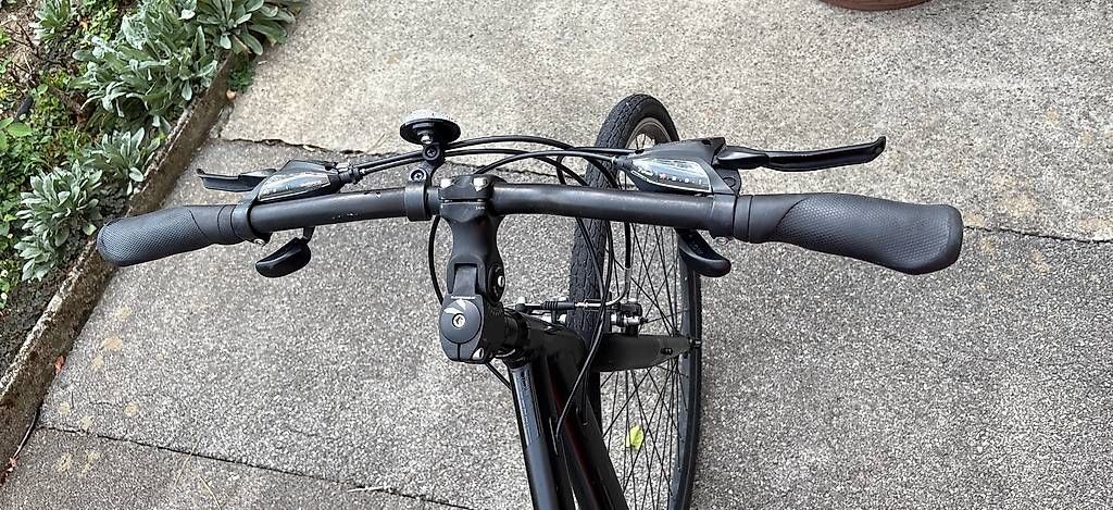 Velos: Vélo Devinci – Gebraucht aus Pully von nde_pb6b 3