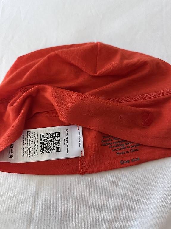 Copricapi, berretti & cappellini: 2x Fjällräven Mützen onesize – Usato da Zermatt venduto da ber_sdz7 1