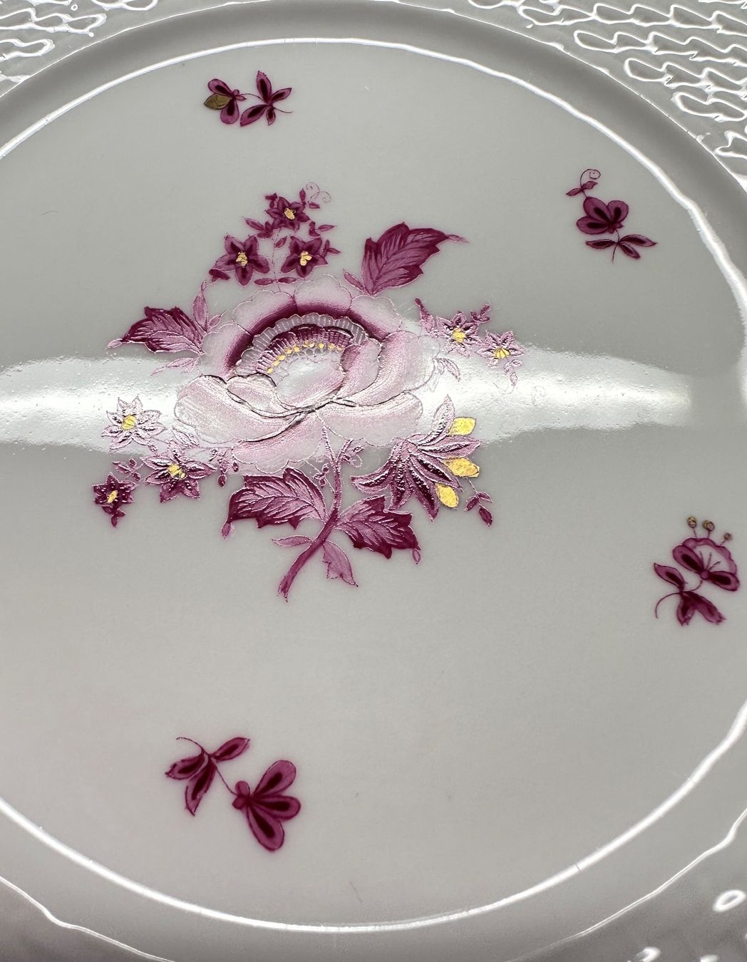 Herend Teller: 6 Stk. Herend Nanking Bouquet Raspberry Dessertteller 19cm – Gebraucht aus Oberrüti von Sabbi 6