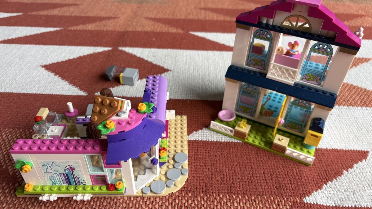 Lego Giocattoli: 15 Sets Lego Friends – Usato da Bern venduto da Fonky 4