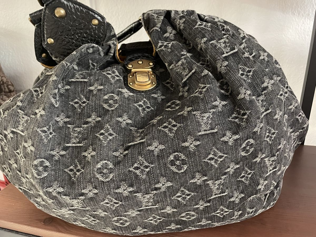 Louis Vuitton Borse da donna: Louis Vuitton Mahina- Denim Alcantara – Nuovo (secondo la descrizione) da Nidau venduto da May-be 3
