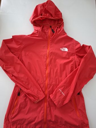 Veste légère coupe vents North Face rouge, taille S
