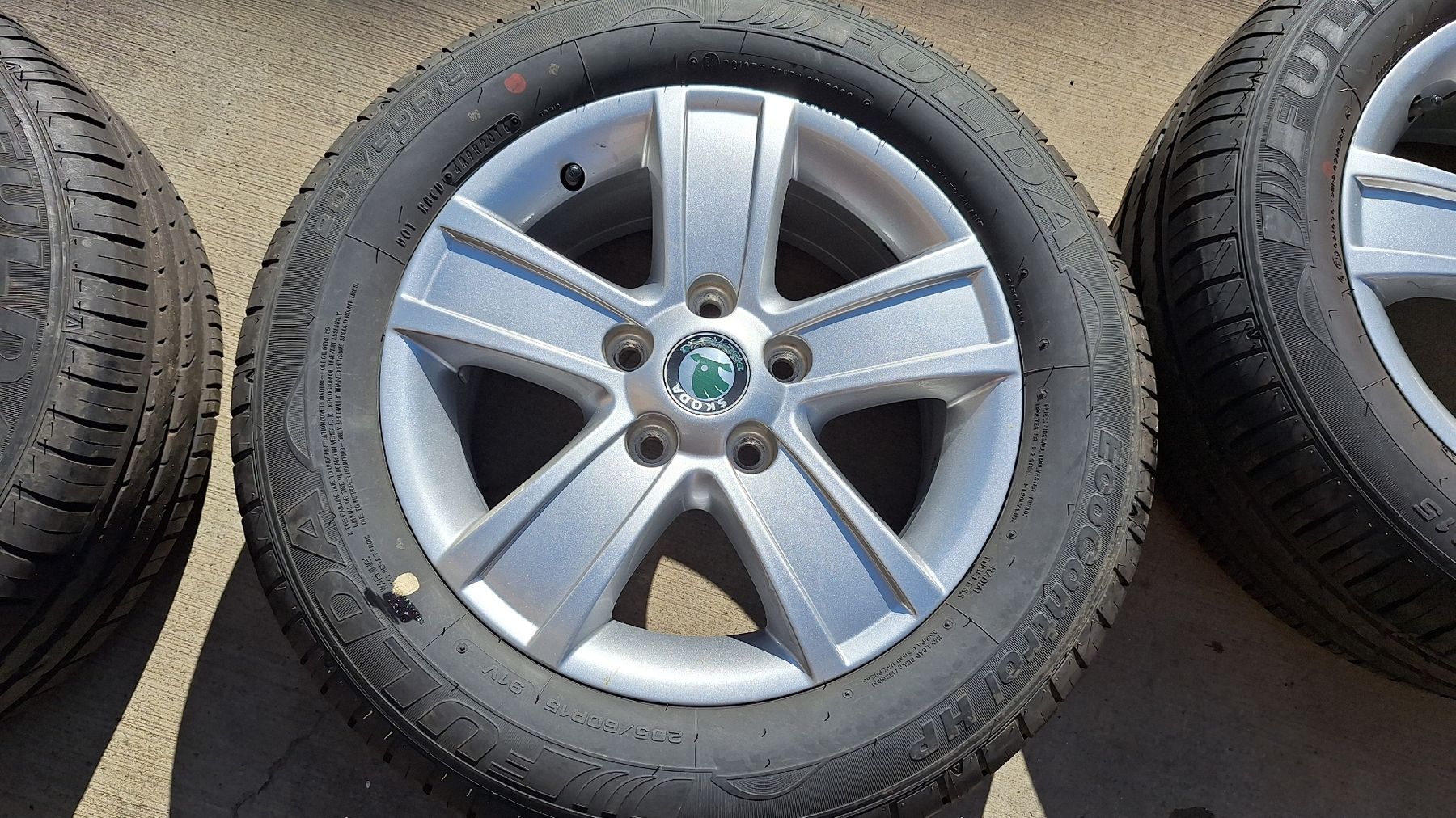 Skoda Cerchioni: 4x Skoda Alufelgen 15" – Usato da Konolfingen venduto da borkenkaefer91 3