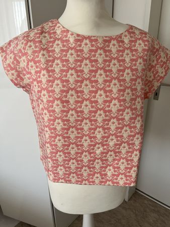 Sommer-Top "London Look" Grösse L, auffälliges Muster, neuwe