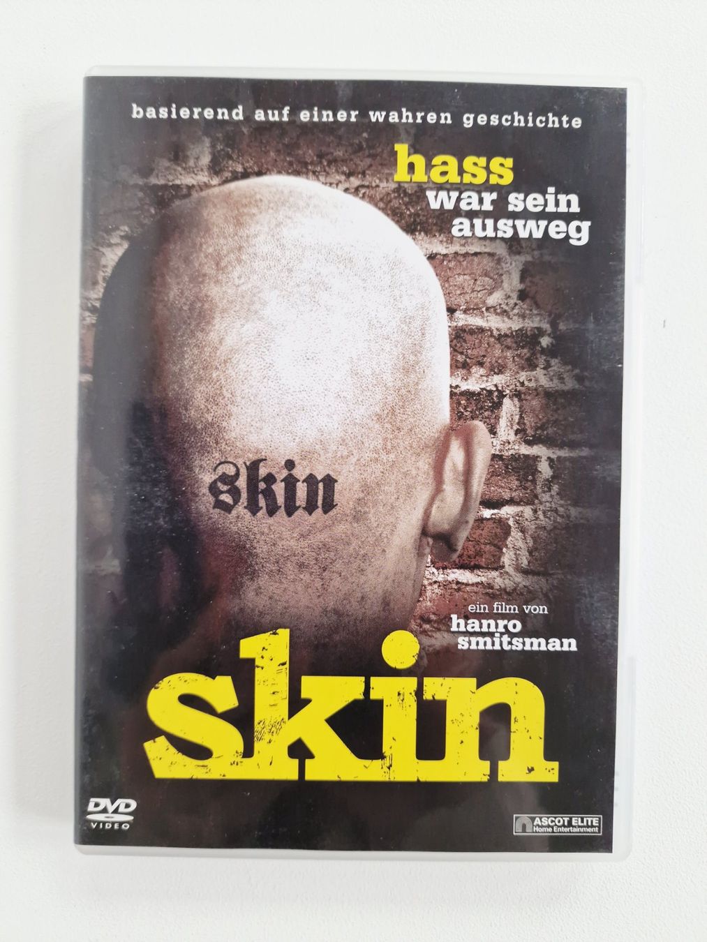 Tutti i DVDs: DVD Skin - Hass war sein Ausweg – Usato da Hallau venduto da CHACLA