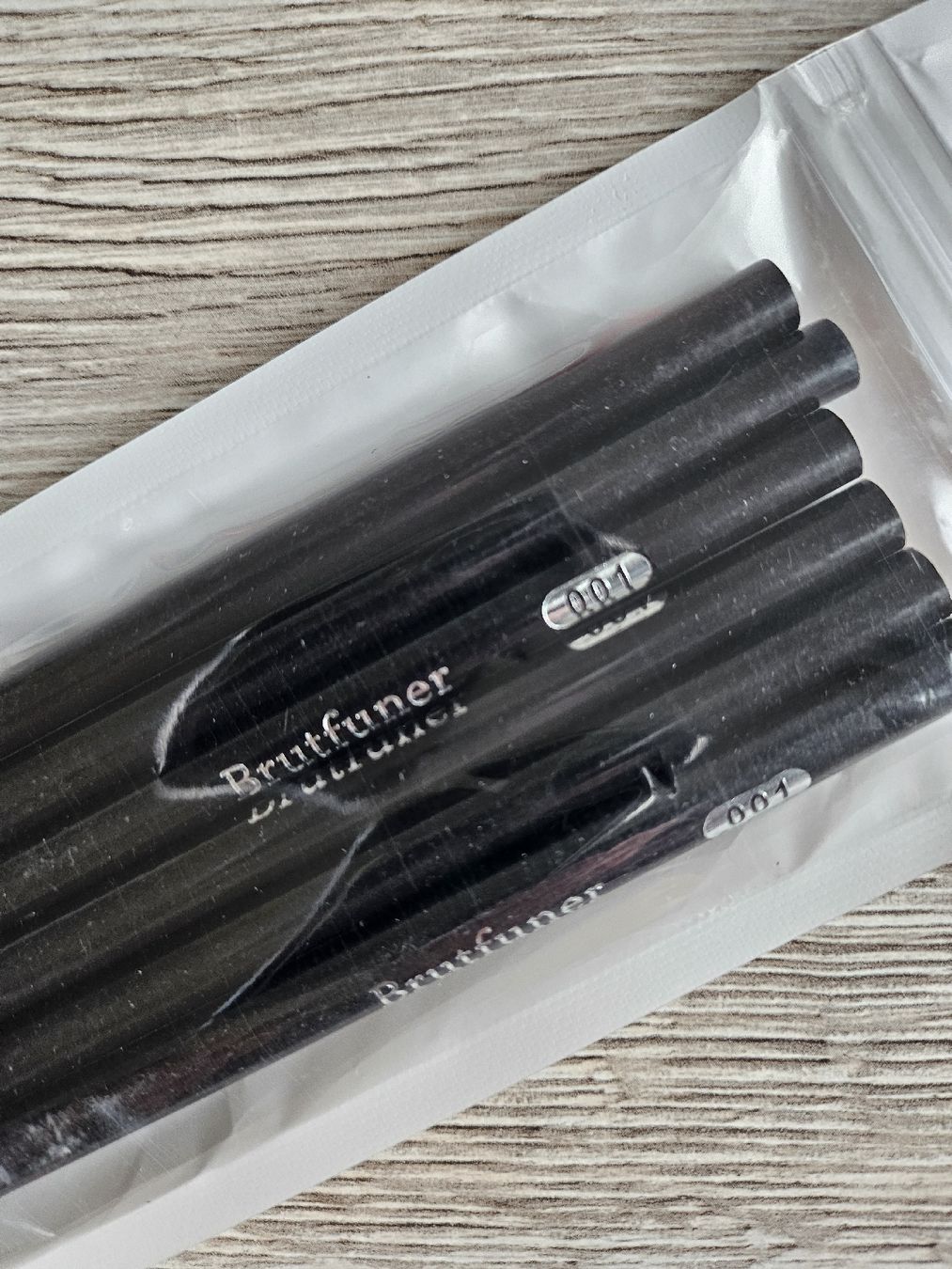Matite, matite colorate & gessi: Schwarze Farbstifte – Nuovo e nell'imballaggio originale da Hunzenschwil venduto da nudget 1