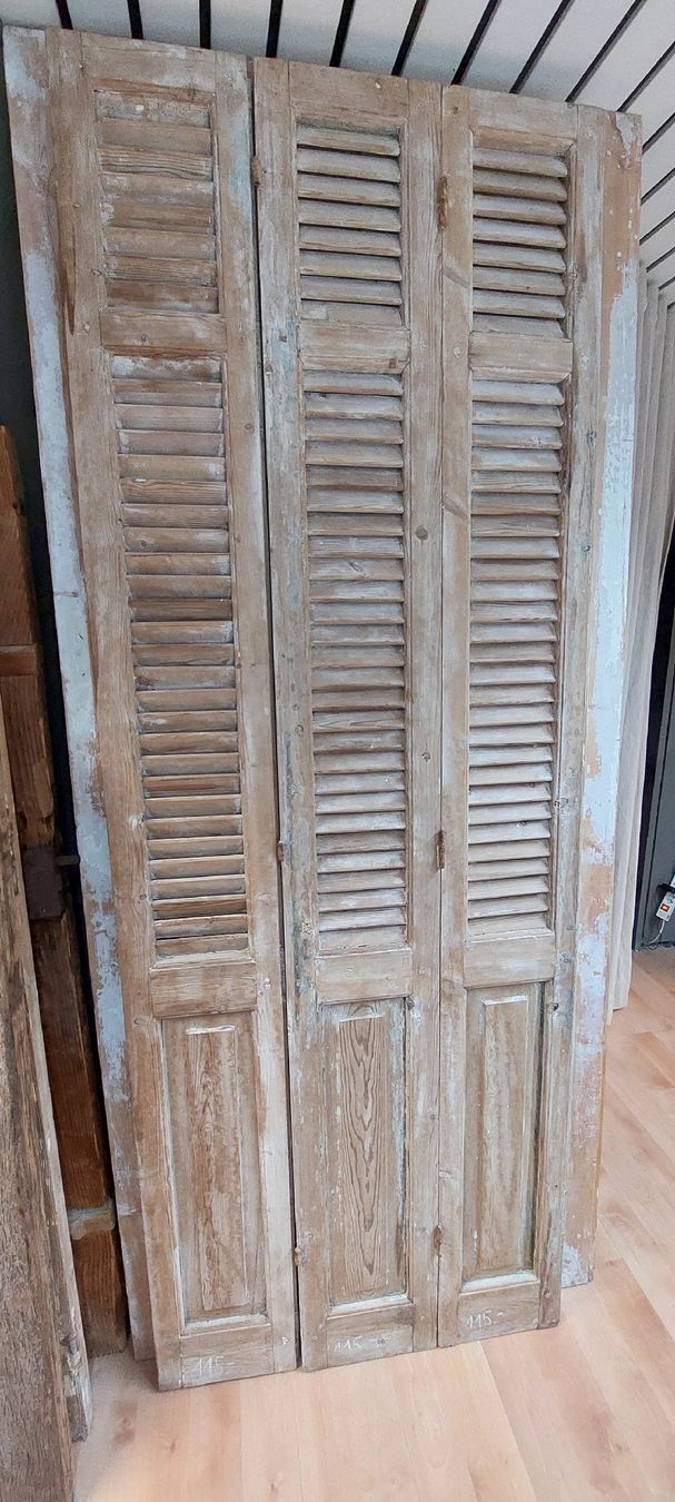 Fensterläden: Jalousie – Gebraucht aus Sempach von Charluky