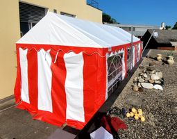 Festzelt / Partyzelt 3×6 m PVC – rot/weiss, wenig benutzt