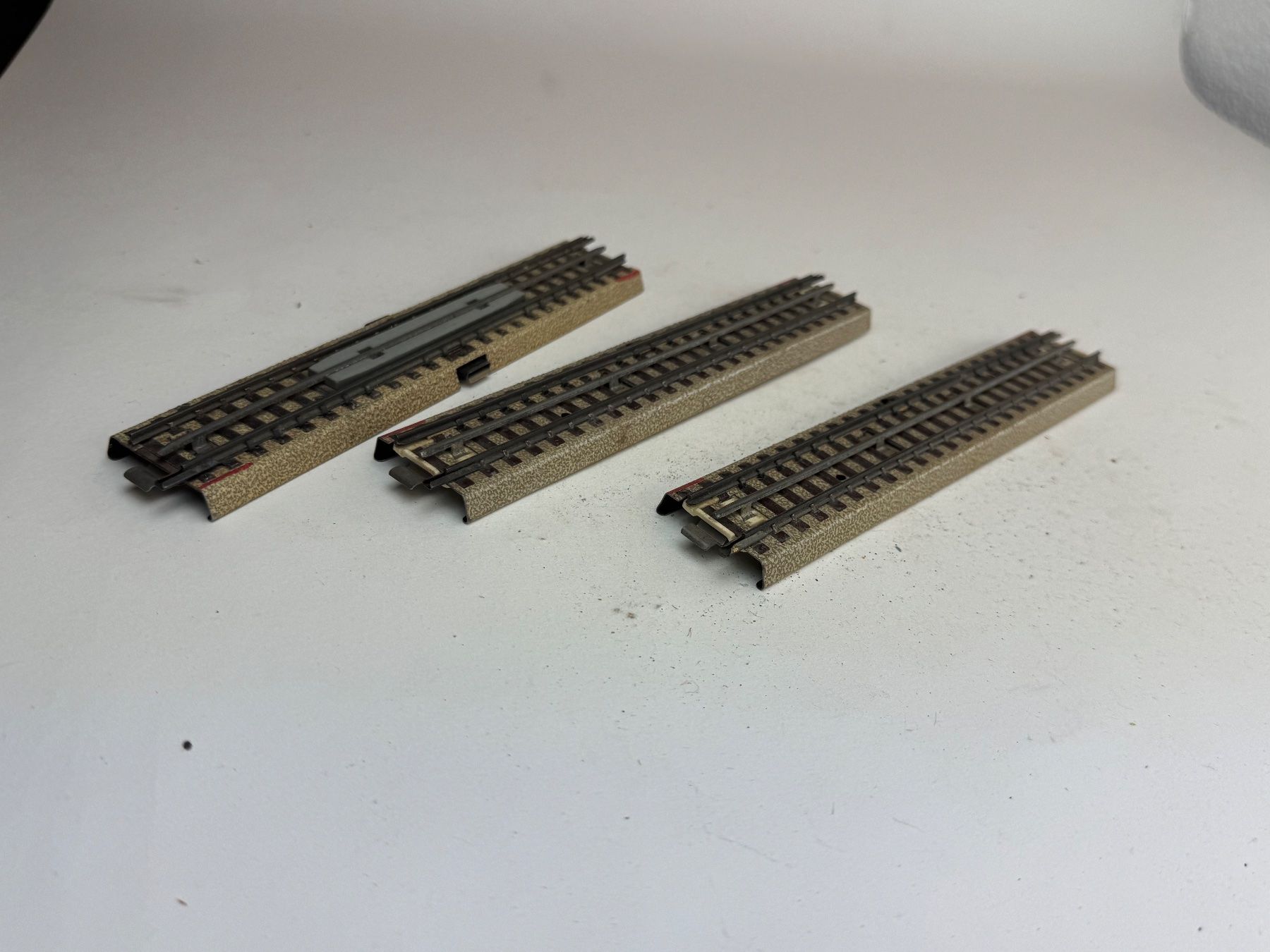 Märklin Modellini di ferrovie: VE1- Märklin  gerade Gleise – Usato da Elm venduto da Wikmtz