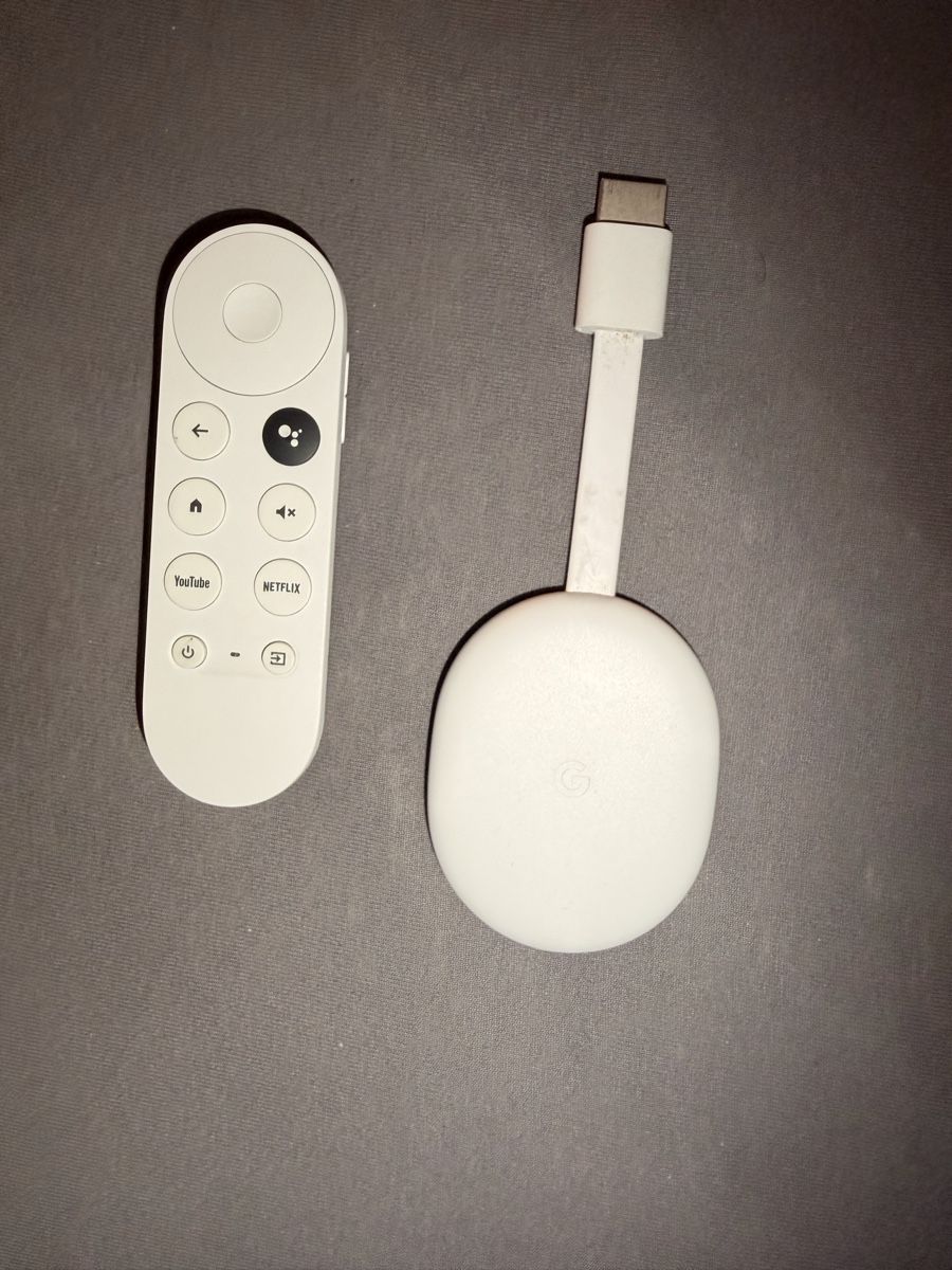 Google Audio- & Mediensysteme: Google Chromecast mit Google TV 4K Streaming – Gebraucht aus SCHERZINGEN von Corinne131313