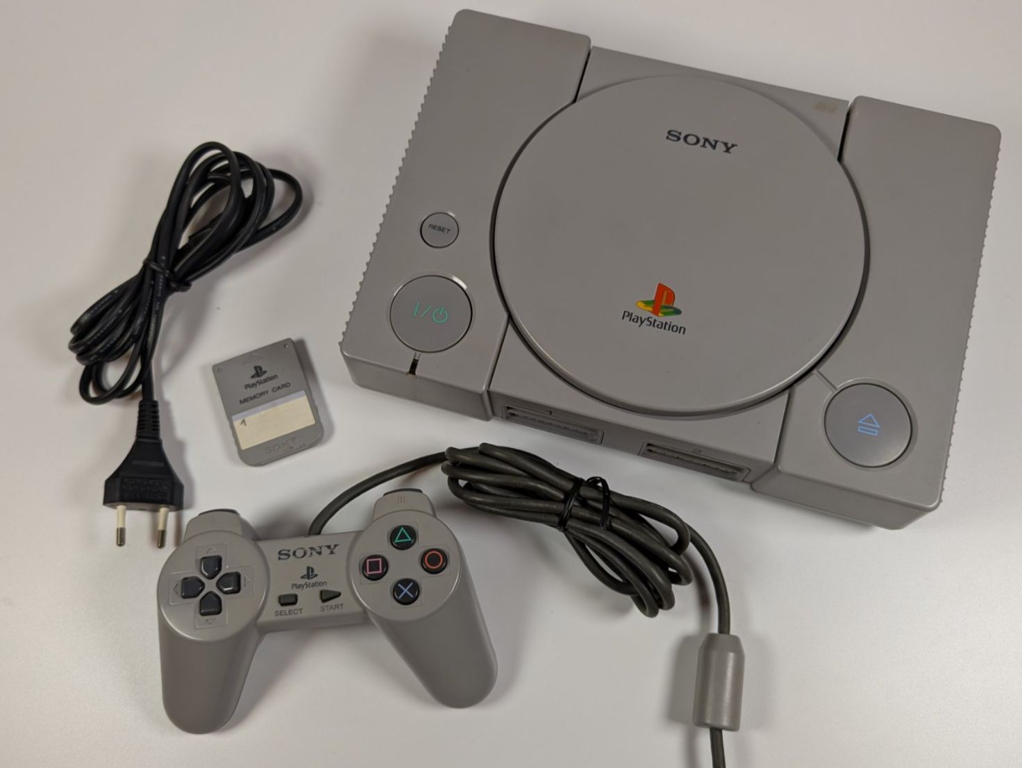 Sony Console: Sony Playstation 1 (PS1) mit Controller & Memory Card – Usato da Ostermundigen venduto da TradeLab 1