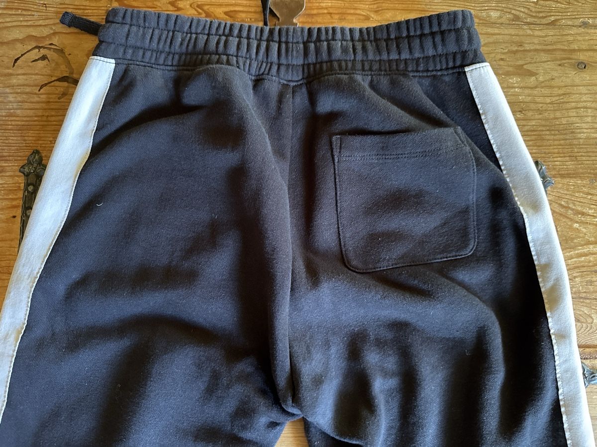 Champion Pantaloni: Champion Turnhose Gr. S – Usato da Mauren venduto da ducducturi 5