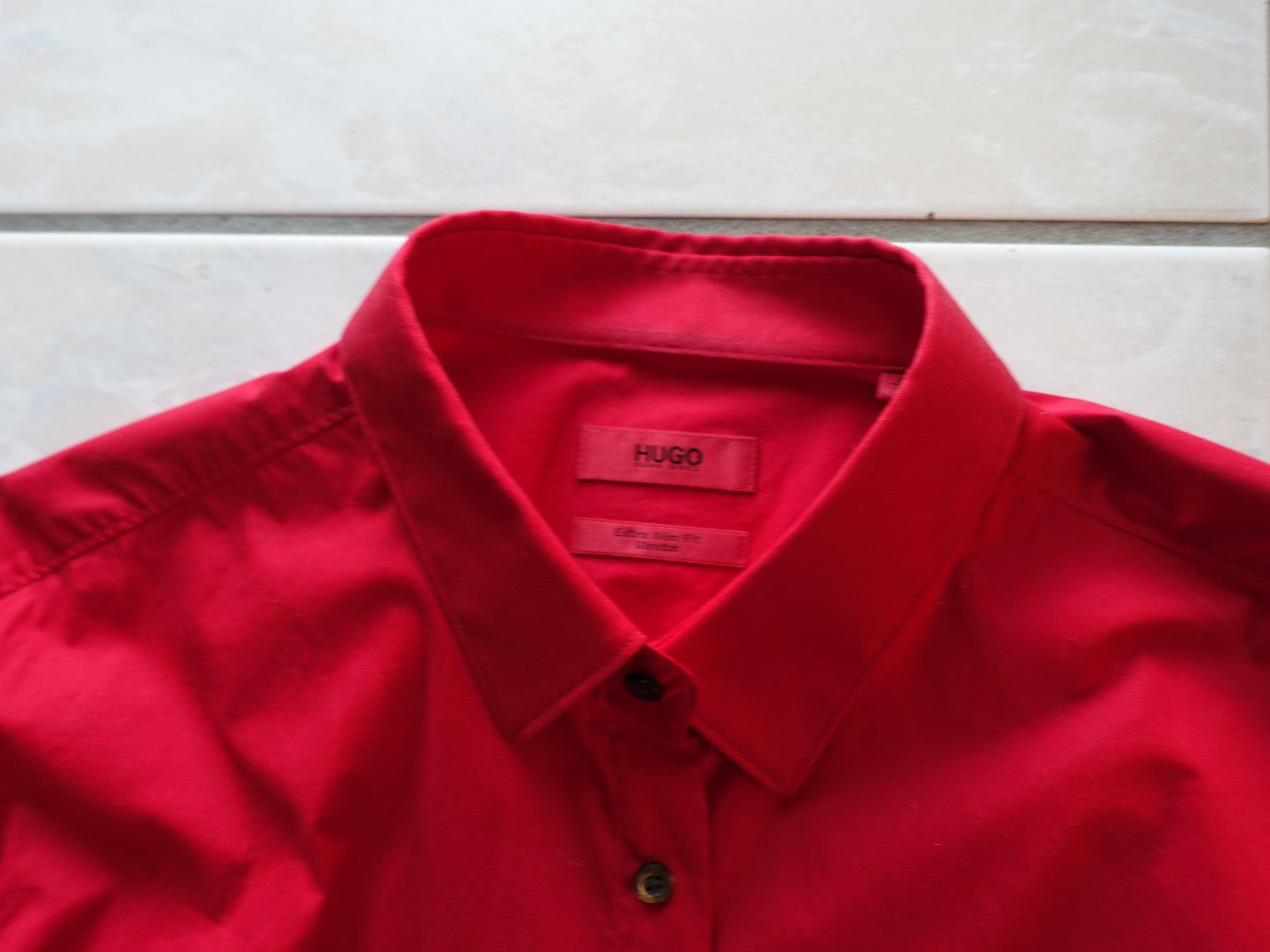 Hugo Boss Camicie: Hugo Boss 2 Hemden - Grösse 41/16 – Nuovo (secondo la descrizione) da Glattfelden venduto da tdlubek 4