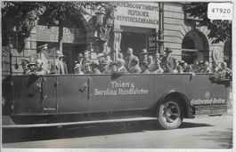 Thien's Berolina Rundfahrten - Cabrio-Bus - Continental-Reif