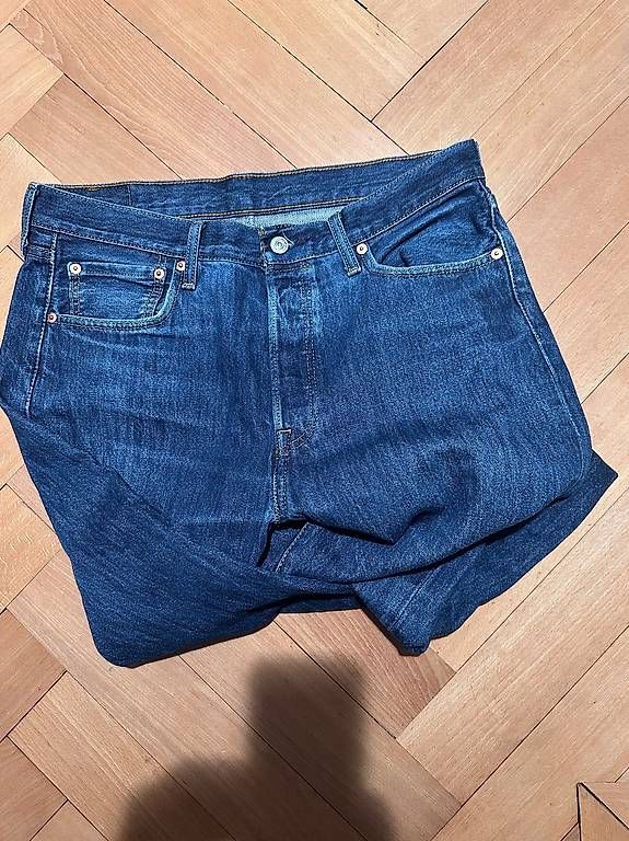 Jeans: Levi?s 501 33/34 – Usato da Kilchberg ZH venduto da bin_sq5j