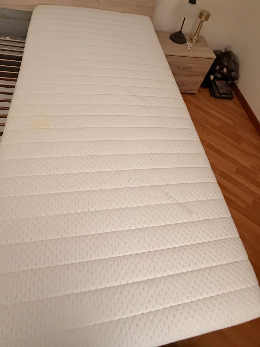 Letti: Bett 180x200 mit Rost und Matratzen – Usato da Trimbach venduto da Schwaenchen 4