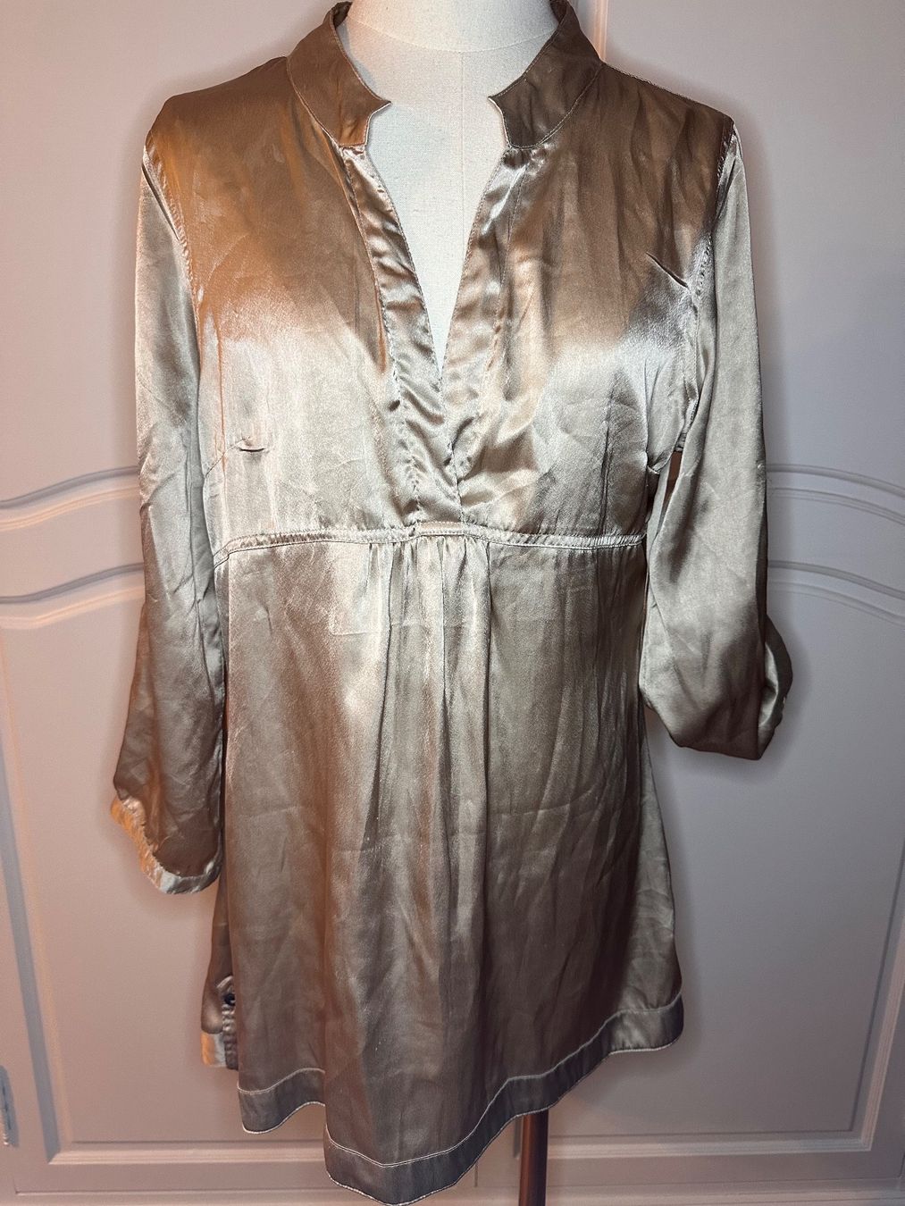 Vero Moda Blusen: Vero Moda Bluse gold – Gebraucht aus Pfaffhausen von Klaras_second_hand