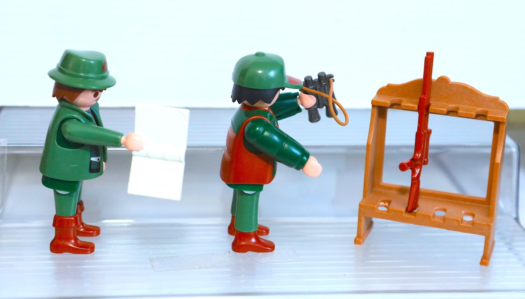 Playmobil Giocattoli: DIVERSE PLAYMOBIL SPIELFIGUREN – Usato da Ipsach venduto da Merlux 1