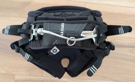 Dakine Fusion Sitztrapez Grösse S mit Surfbar