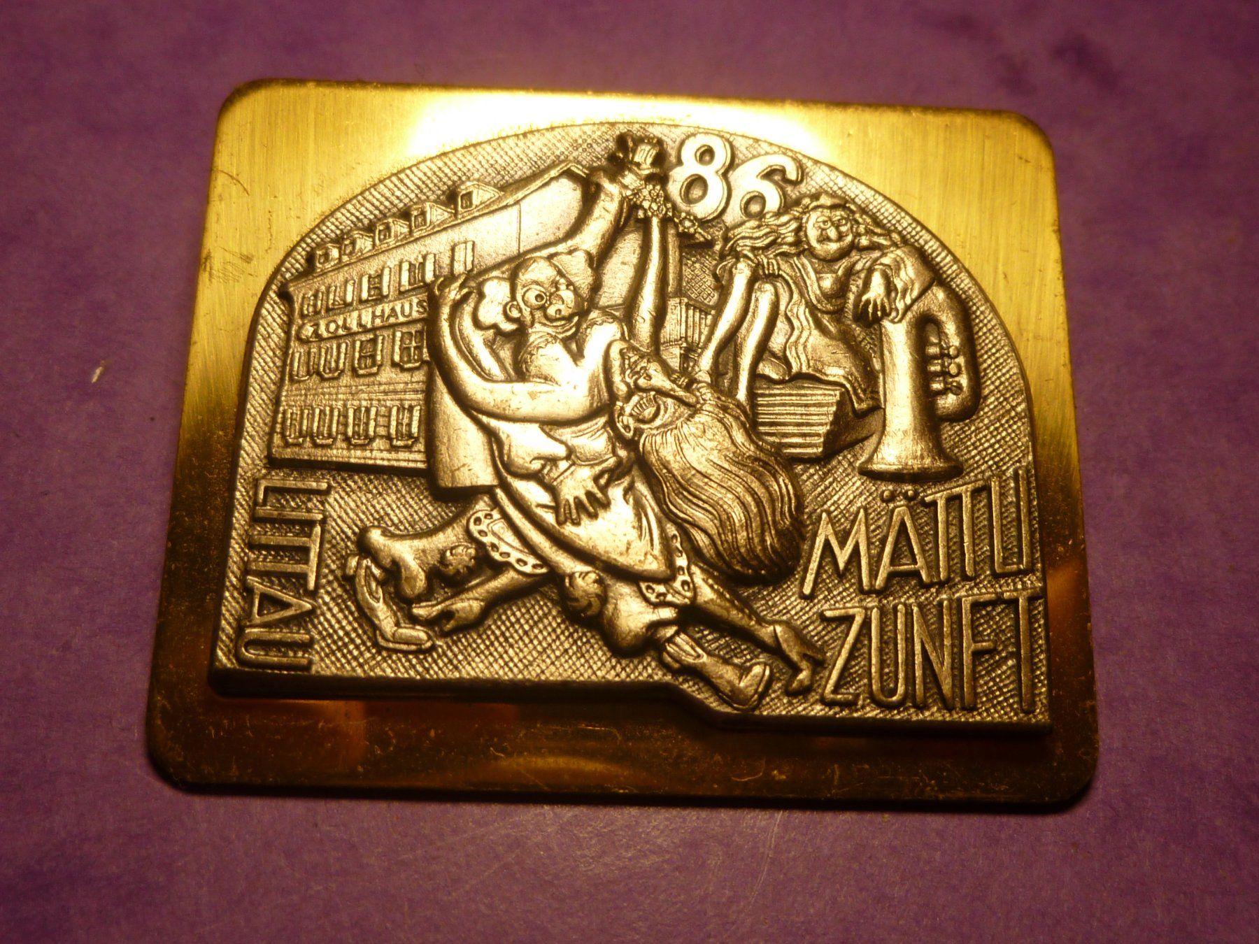 Placchette & Badge: LITTAU 1986 GOLD – Usato da Ried (Muotathal) venduto da Mandarin02