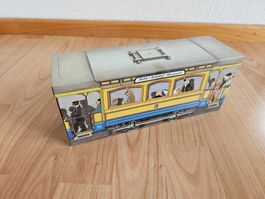 Nostalgische Blechdose im Tram-Design - Sammlerstück!