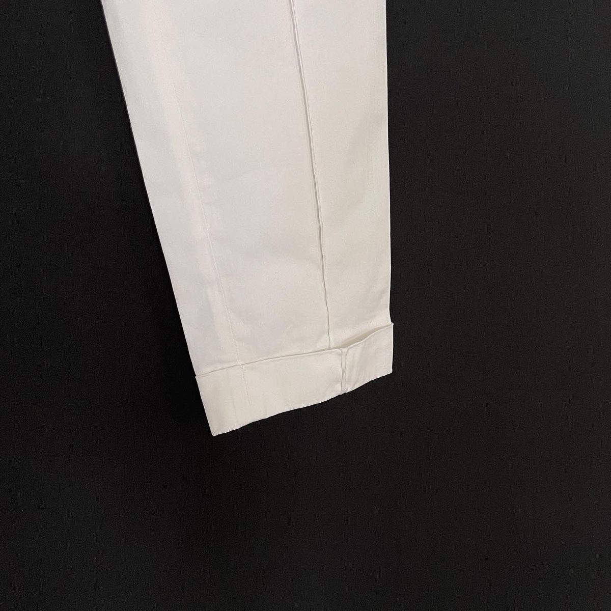 Fabiana Filippi Pantaloni: FABIANA FILIPPI Pants – Nuovo (secondo la descrizione) da Emmen venduto da Avviivva_Com2023 1