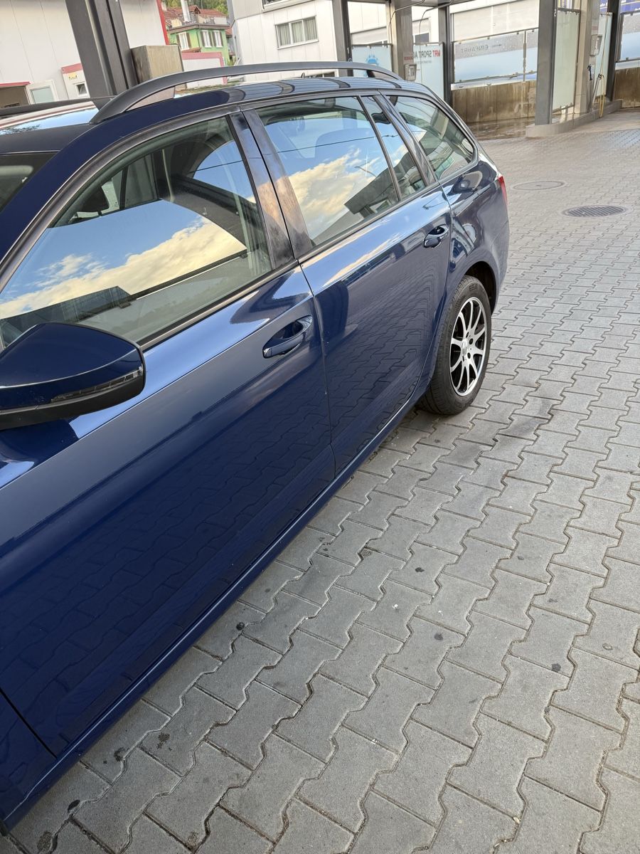 Skoda Autos: Skoda Octavia 1.8 VB – Gebraucht aus Zwingen von Dana_G02 2