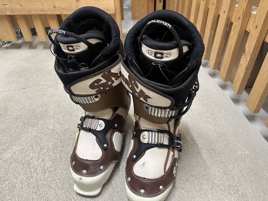 Scarpe da uomo: Skistiefel SPK K2 Grösse 42 – Usato da Zumikon venduto da nubyan