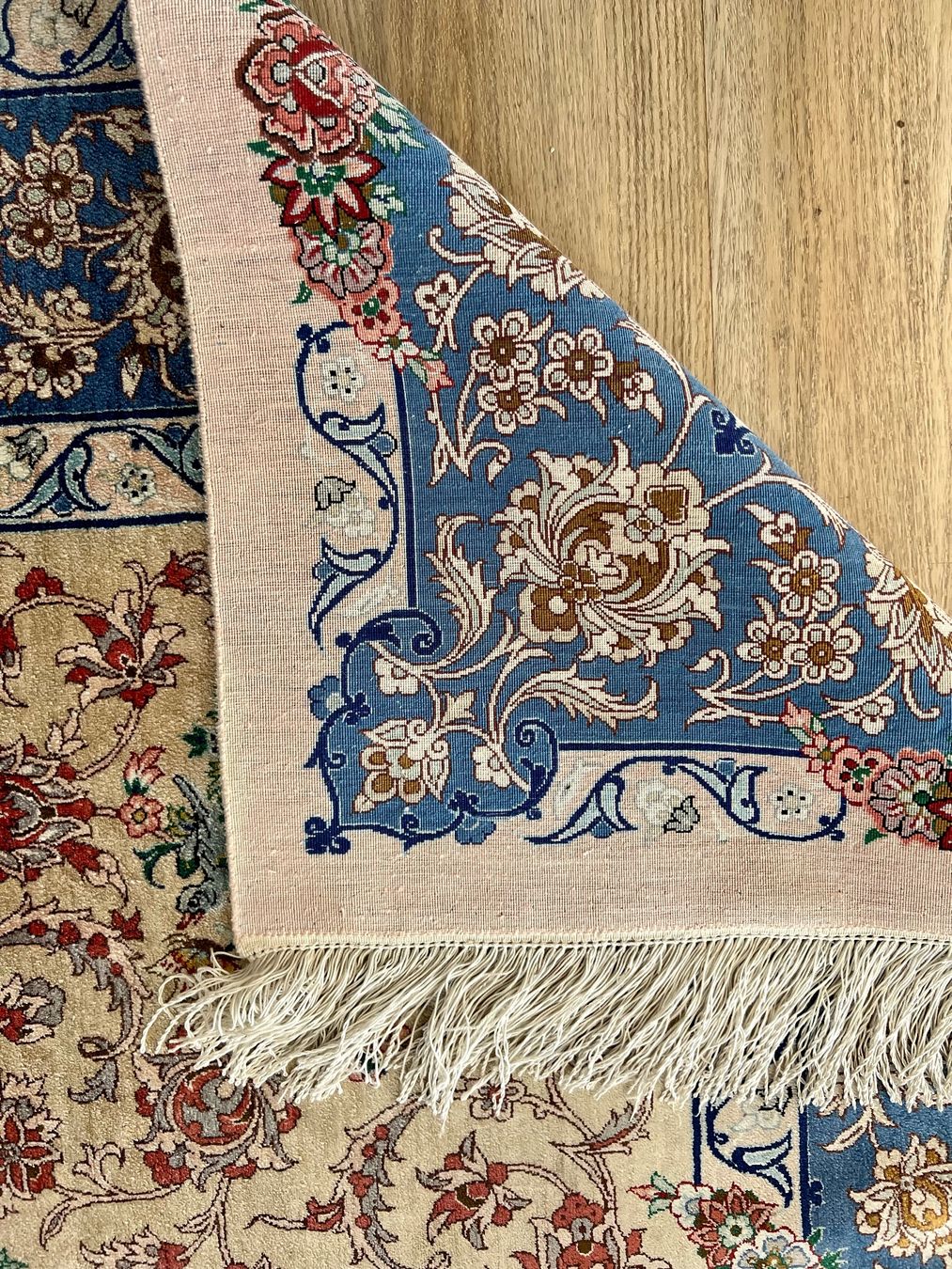 Tappeti: Rare Ancient Ghom silk carpet/ tapis/ teppich, signed Erami – Usato da Morges venduto da Audemars07 5