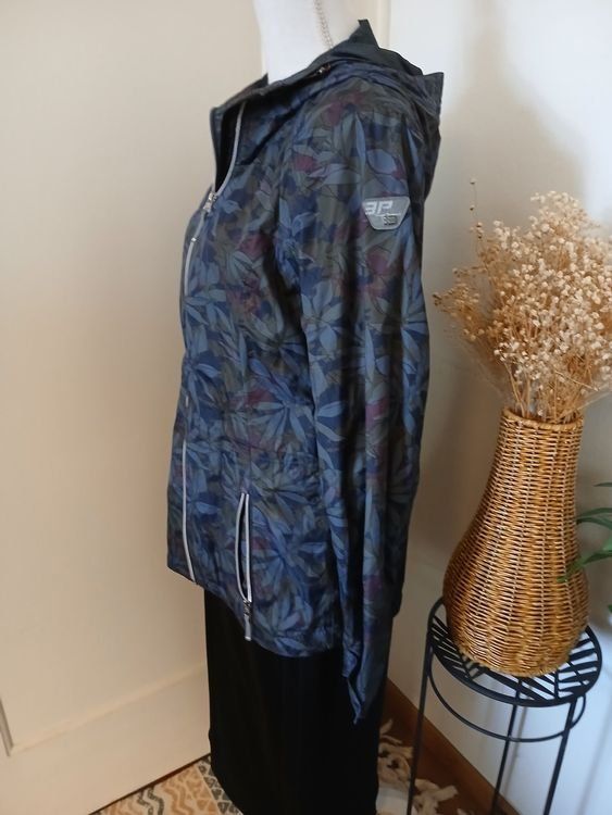 Giacche: Windjacke (Finnland), Gr.40 – Nuovo (secondo la descrizione) da Luzern venduto da Tavolna 1