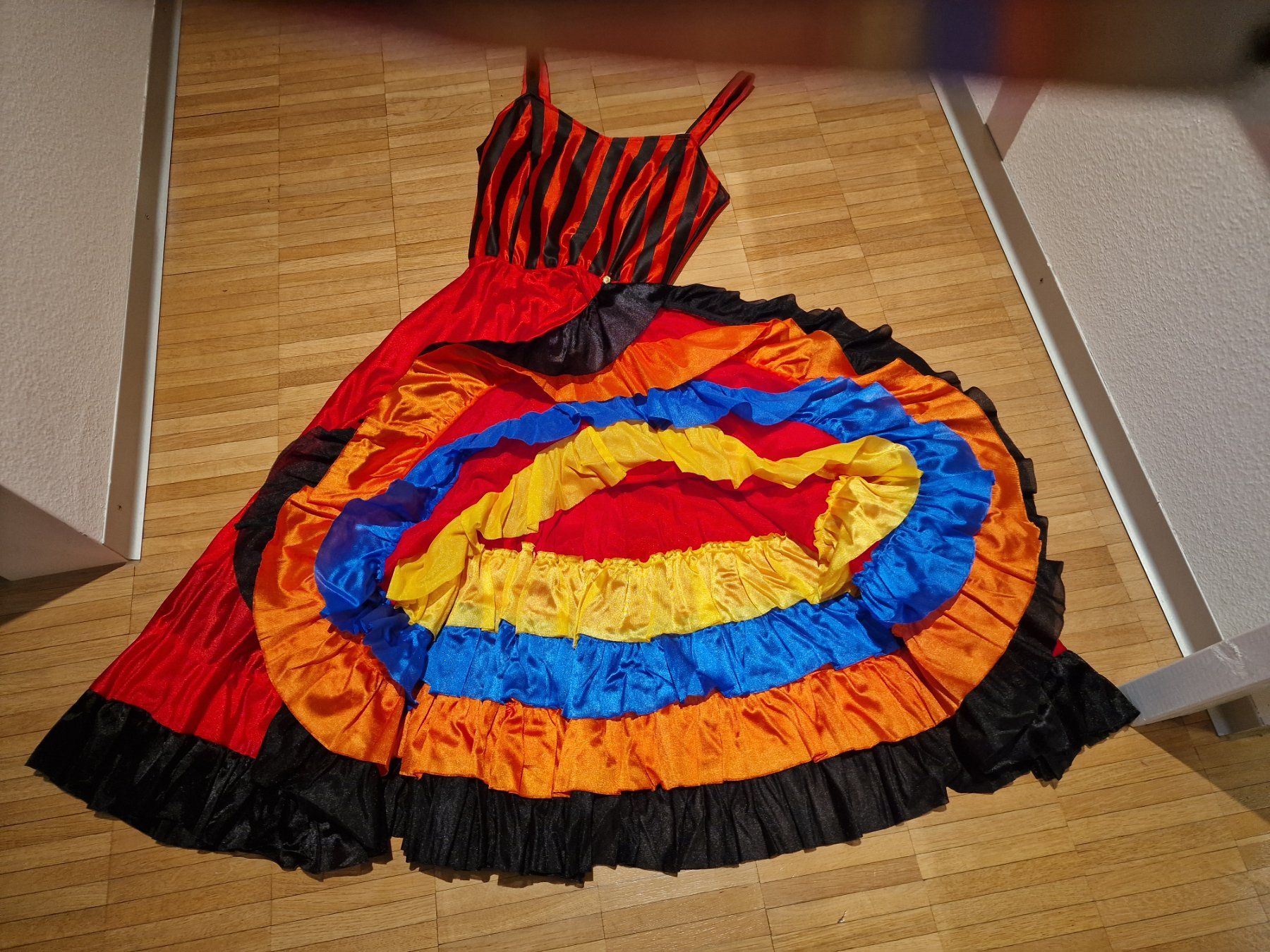 Vestiti: Flamencokleid Gr. 36, farbenfroh – Usato da Laufenburg venduto da megane1959 5