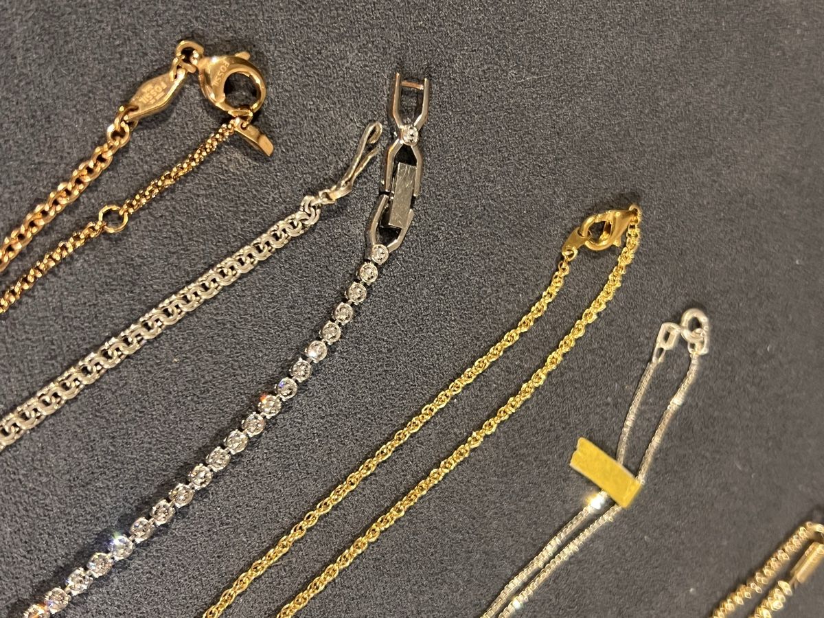 Sonstiger Schmuck: Lot de bijoux – Gebraucht aus St-Pierre-Clages von ste_xk6p 4