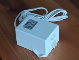 Neuer Transformator 230V / 12 V AC 60VA Lampe Leuchte weiss