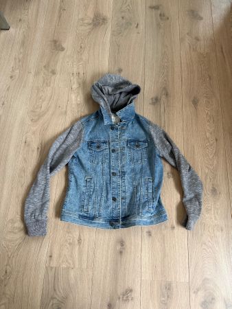 Abercrombie Kids Jeansjacke mit Kapuze Gr. 13-14-jährig