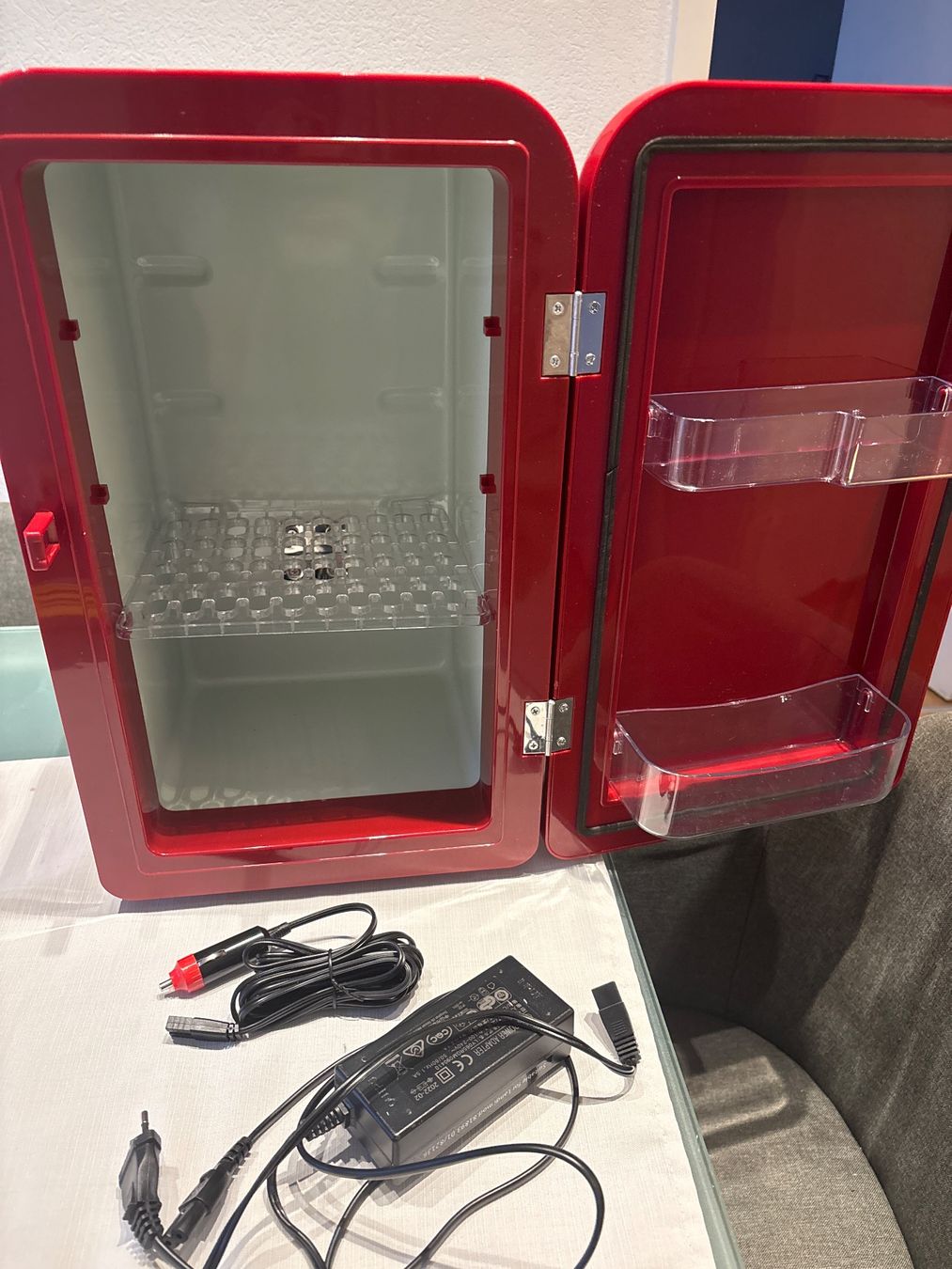 Frigoriferi: Retro Mini Kühlschrank – Usato da Aarwangen venduto da kah_79t5 1