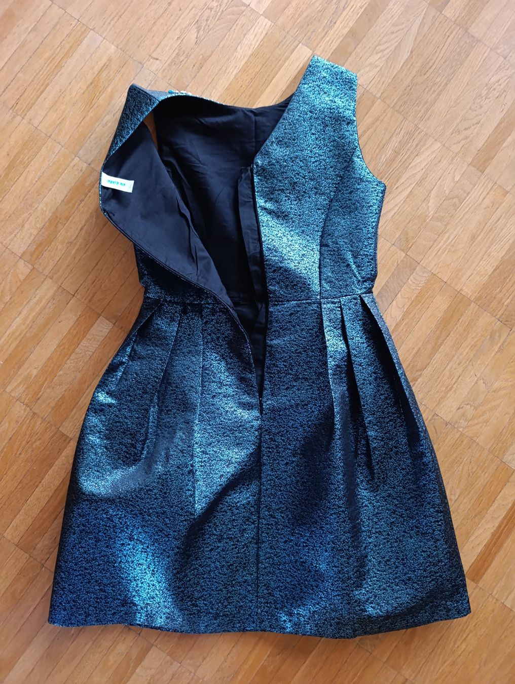 Vestiti & Gonne: Mädchen Glitzerndes FestKleid, Gr. 140 – Usato da Zürich venduto da mir_2kjl 2