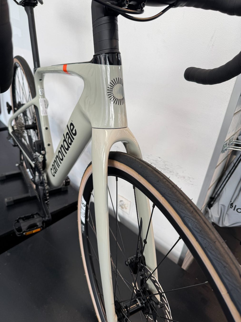 Cannondale Biciclette: Cannondale Synapse Carbon 4, Grösse 51cm – Nuovo e nell'imballaggio originale da Zürich venduto da Velofabrik01 4