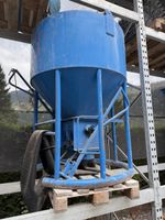 Betonkübel Voegtle 1000 Liter mit Schlauch